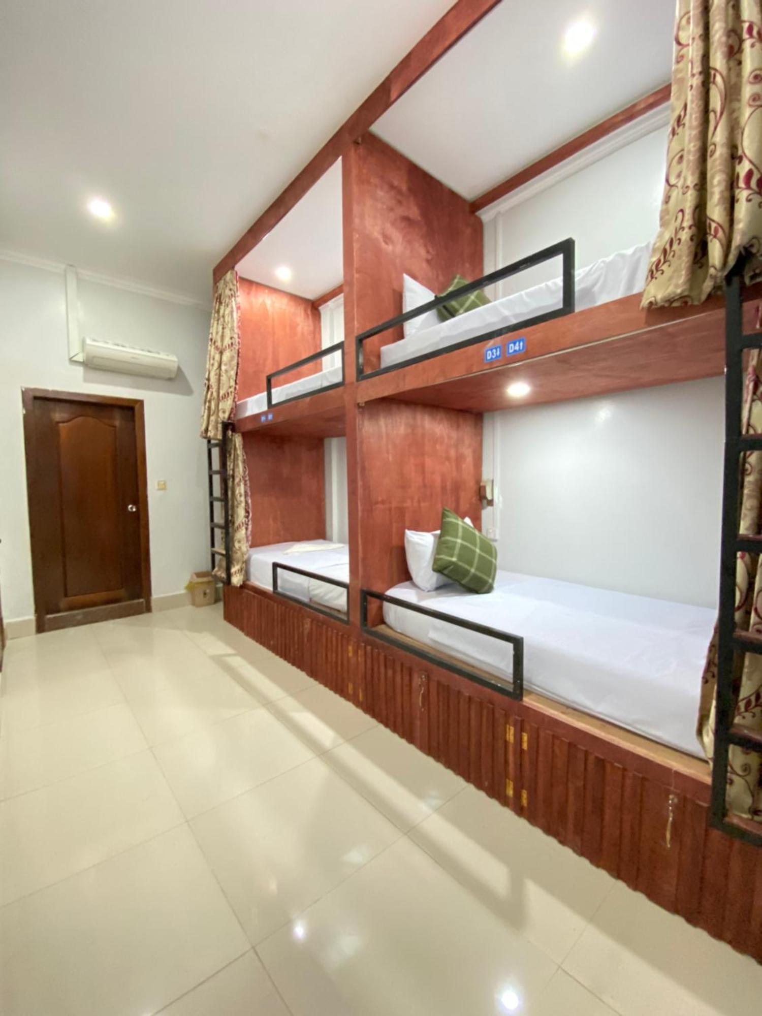 The Blue Guest House Battambang Exteriér fotografie
